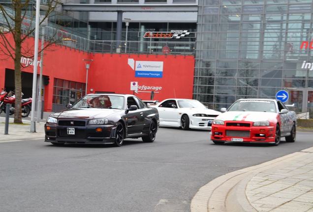 Nissan Skyline R34 GT-R