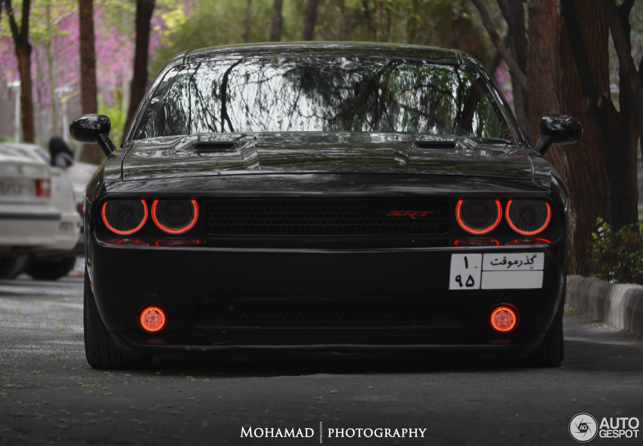 Dodge Challenger SRT-8 392