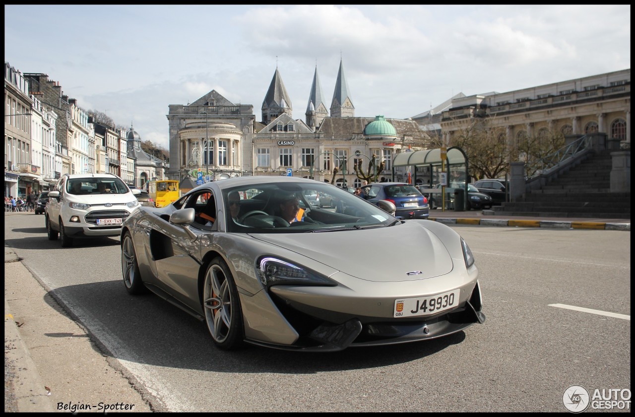 McLaren 570S