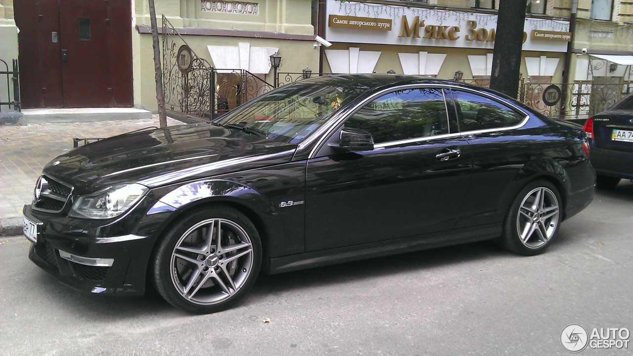 Mercedes-Benz C 63 AMG Coupé