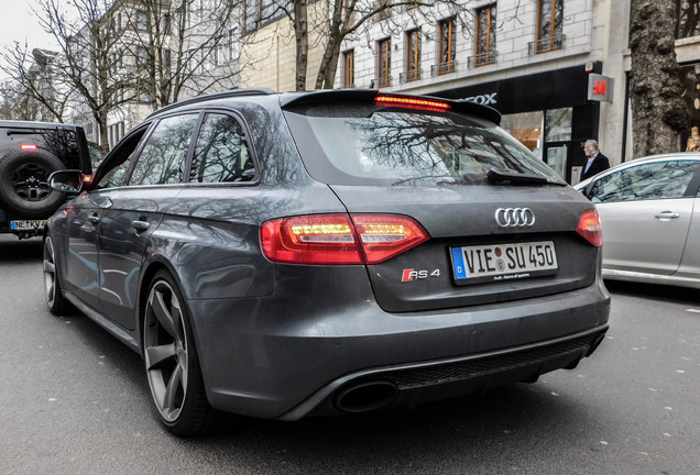 Audi RS4 Avant B8