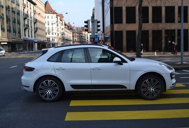 Porsche 95B Macan Turbo