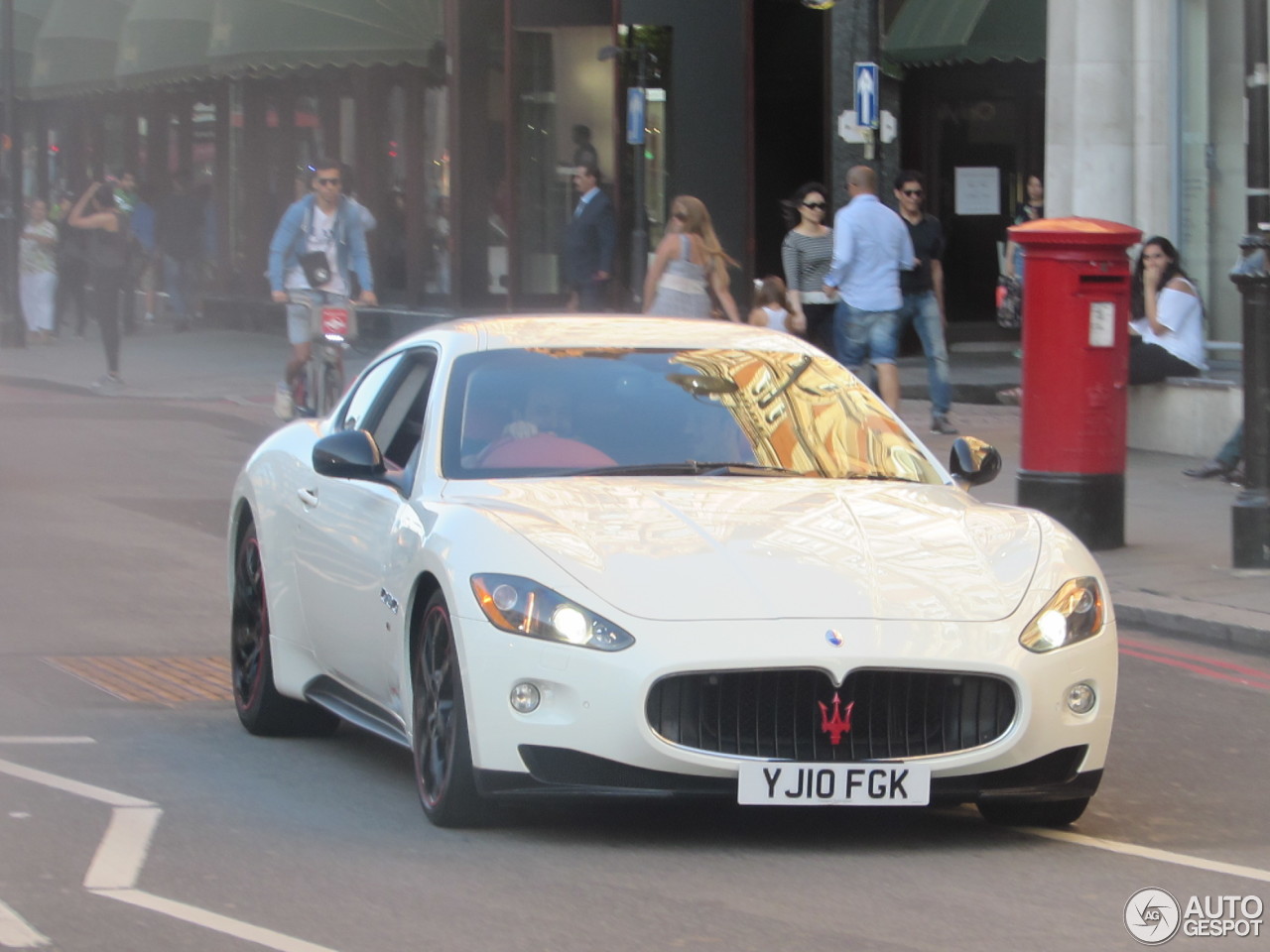 Maserati GranTurismo S MC Sport Line