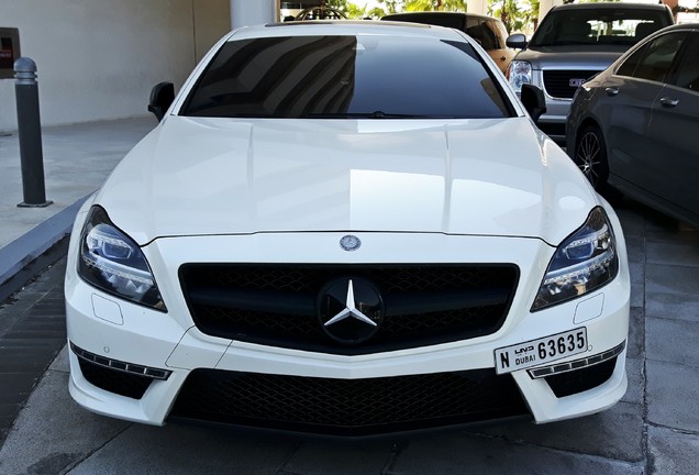 Mercedes-Benz CLS 63 AMG C218