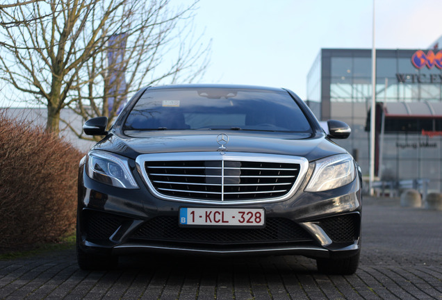 Mercedes-Benz S 63 AMG V222