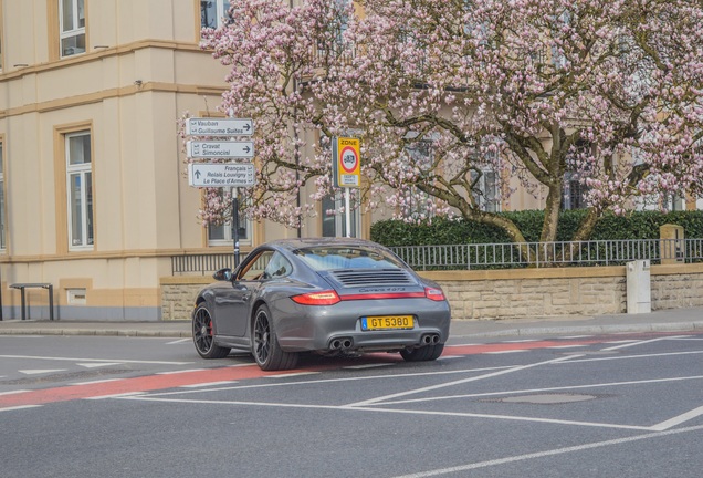 Porsche 997 Carrera 4 GTS