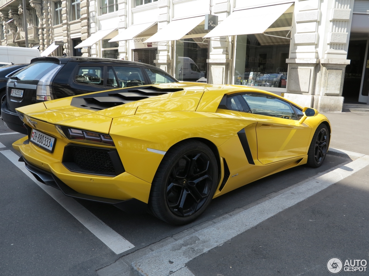 Lamborghini Aventador LP700-4