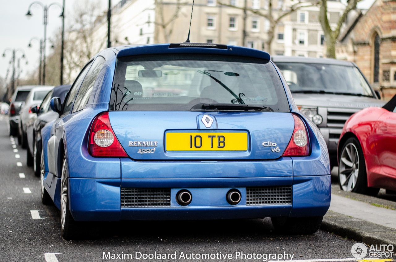 Renault Clio V6 Phase II