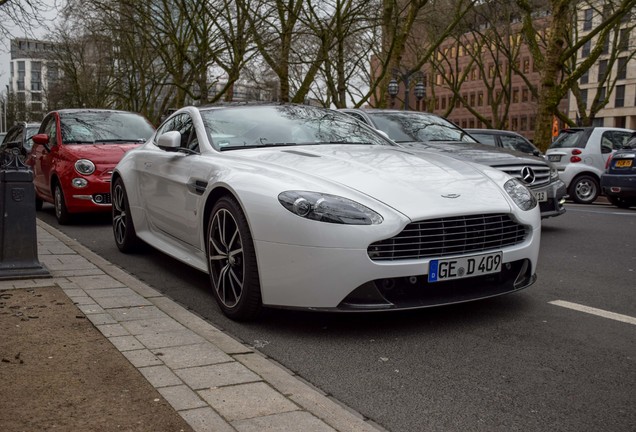 Aston Martin V8 Vantage S