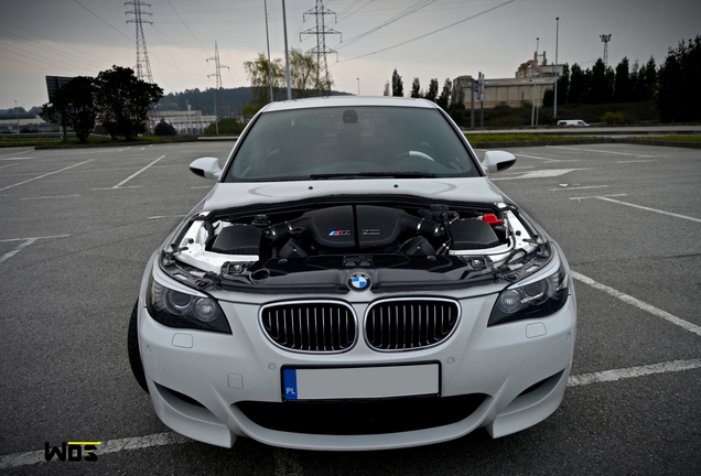 BMW M5 E60 2007