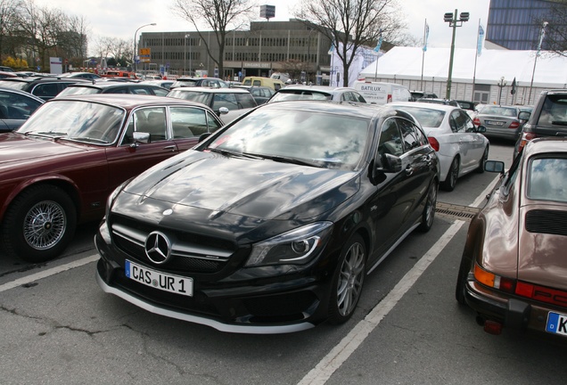 Mercedes-Benz CLA 45 AMG Shooting Brake