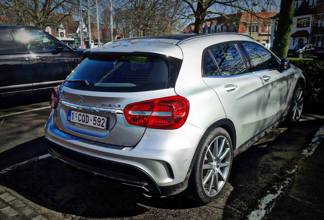 Mercedes-Benz GLA 45 AMG X156