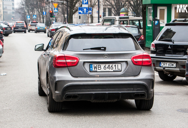 Mercedes-Benz GLA 45 AMG X156