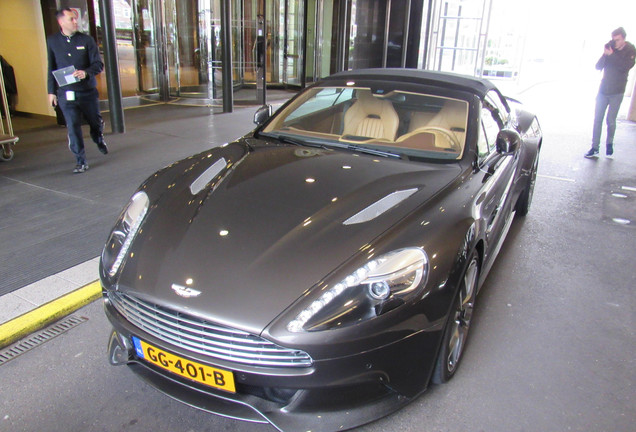 Aston Martin Vanquish Volante