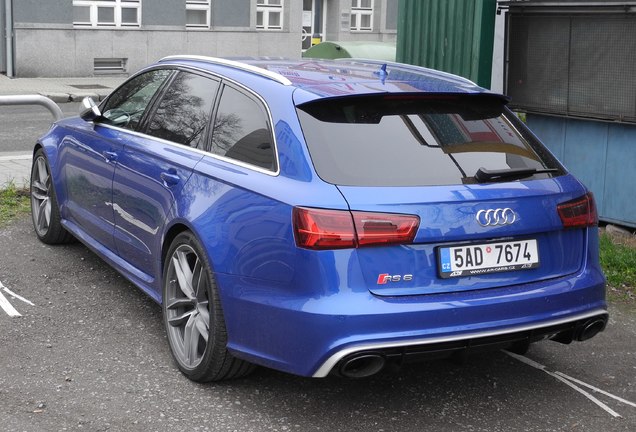 Audi RS6 Avant C7 2015