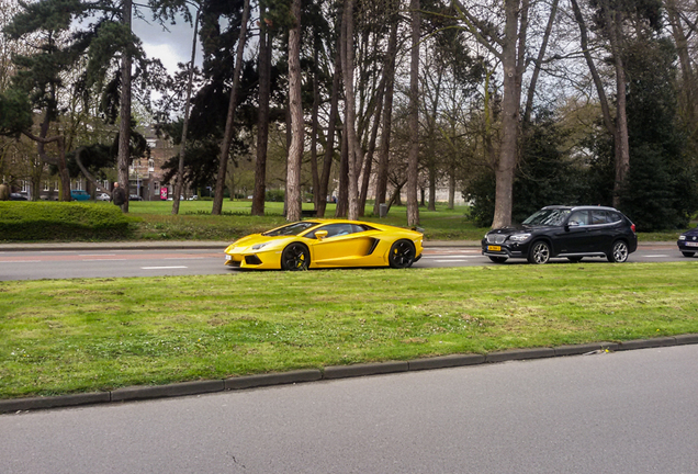 Lamborghini Aventador LP700-4