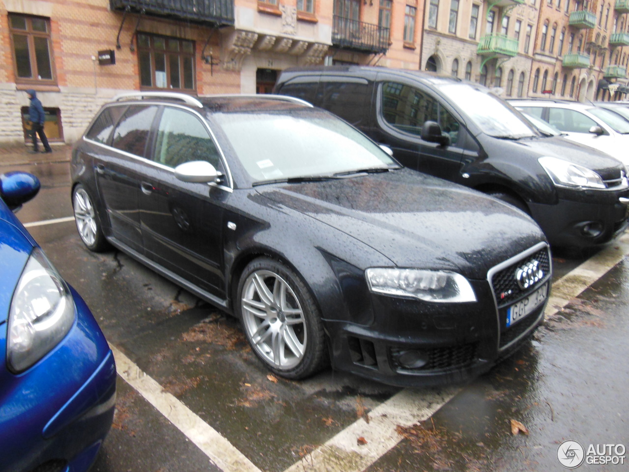 Audi RS4 Avant B7