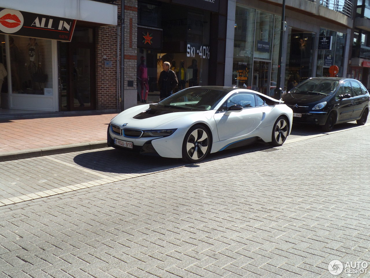 BMW i8