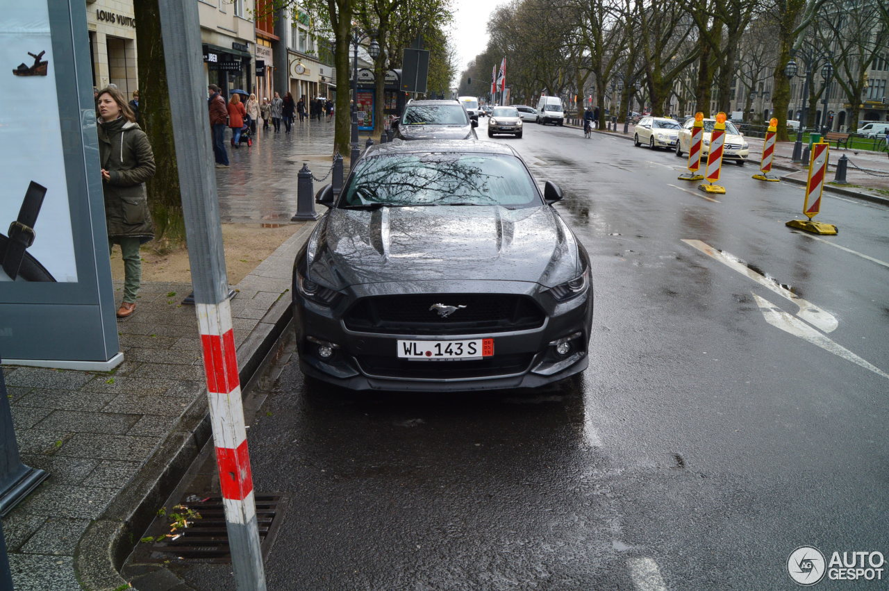 Ford Mustang GT 2015