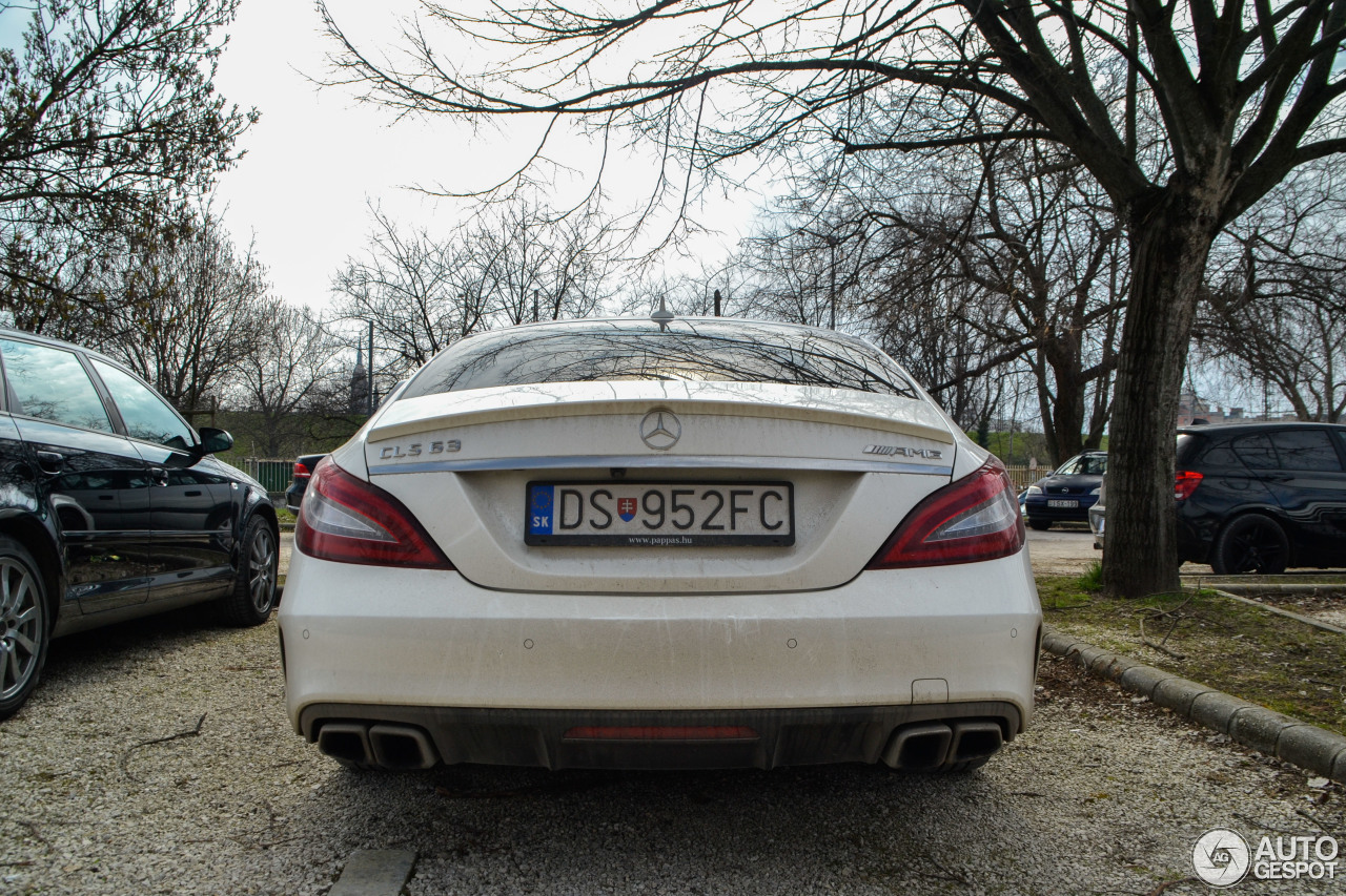 Mercedes-Benz CLS 63 AMG C218 2015