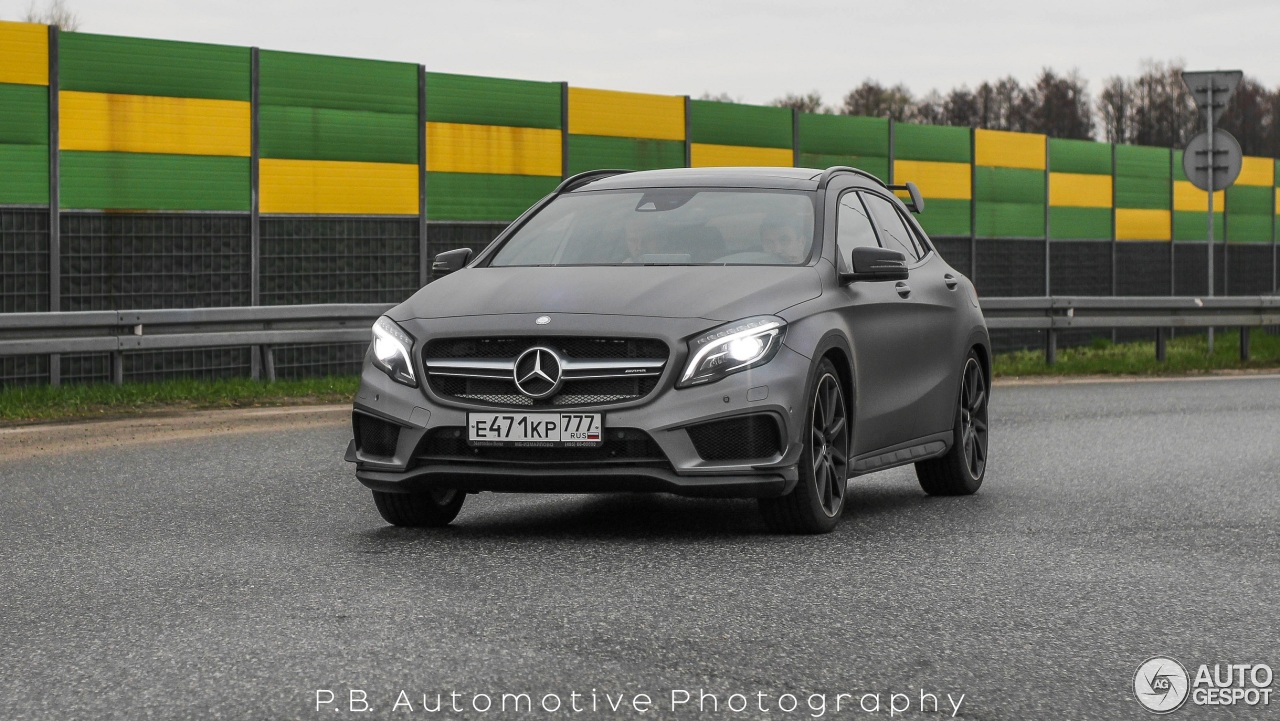 Mercedes-Benz GLA 45 AMG X156