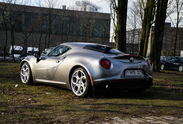 Alfa Romeo 4C Coupé