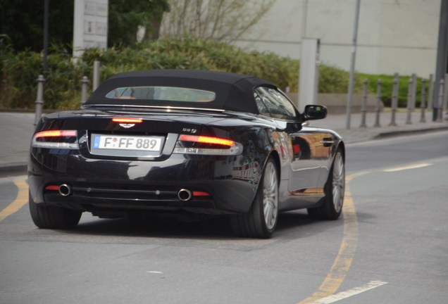 Aston Martin DB9 Volante