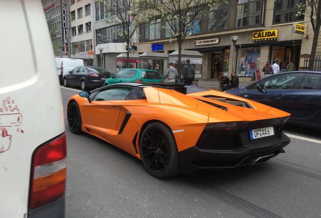 Lamborghini Aventador LP700-4 Roadster