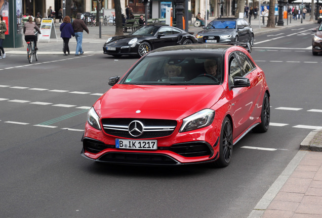 Mercedes-AMG A 45 W176 2015