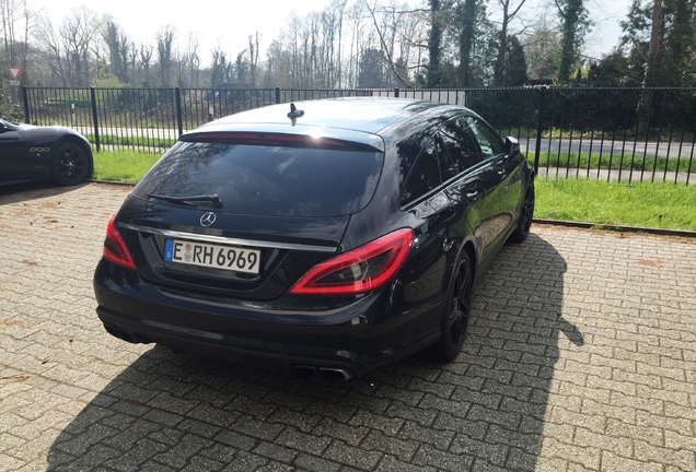 Mercedes-Benz CLS 63 AMG S X218 Shooting Brake