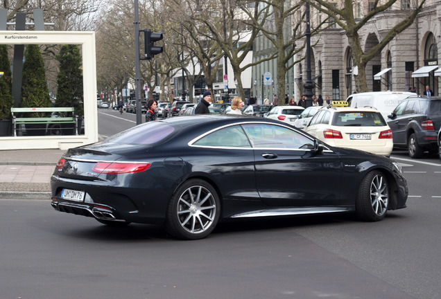 Mercedes-Benz S 63 AMG Coupé C217