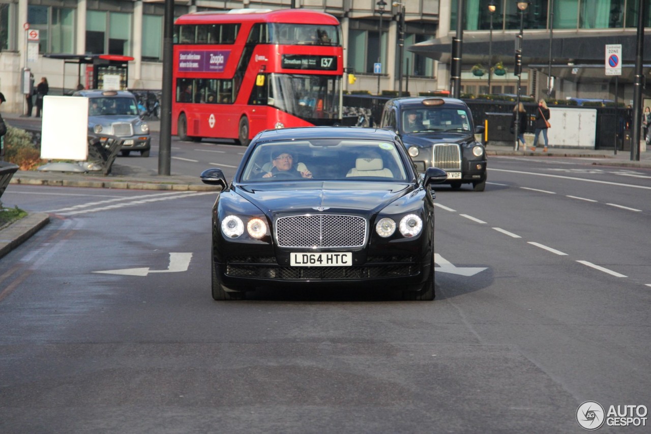 Bentley Flying Spur V8