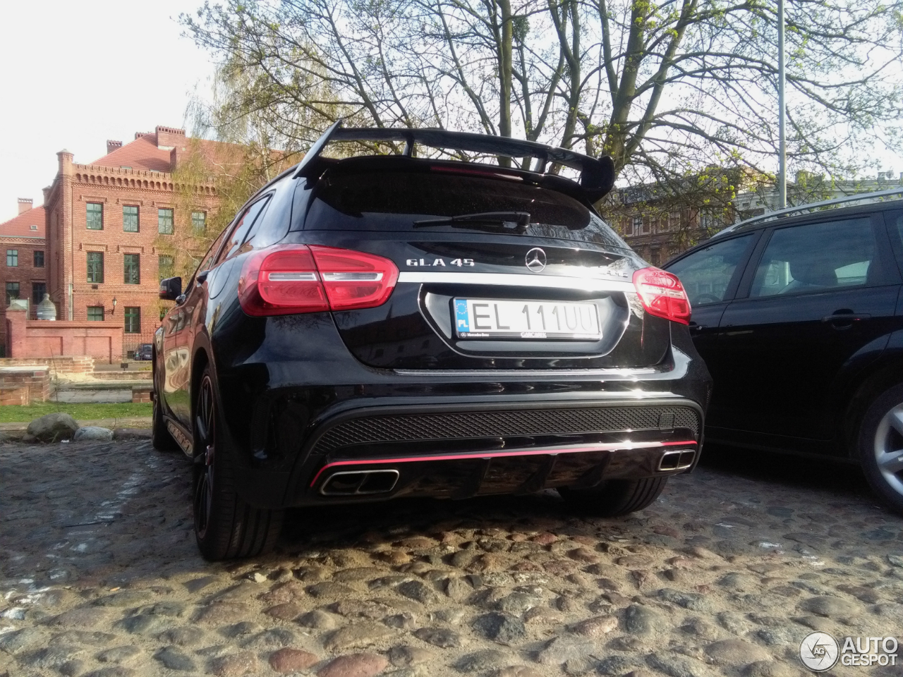 Mercedes-Benz GLA 45 AMG Edition 1