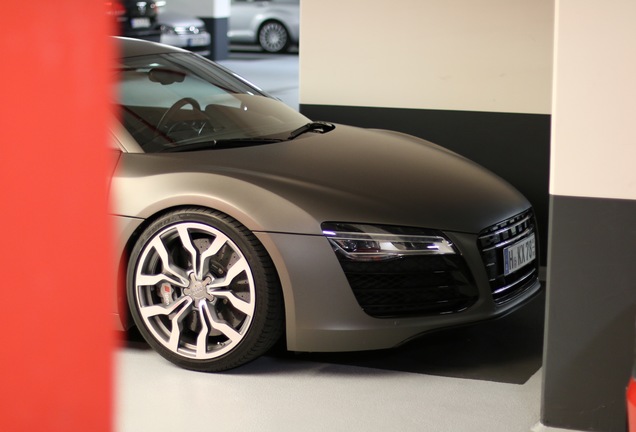 Audi R8 V10 2013