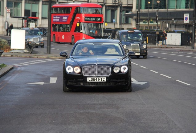 Bentley Flying Spur V8