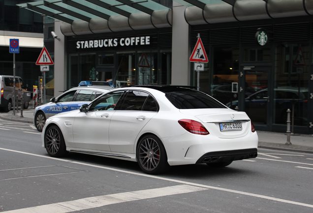 Mercedes-AMG C 63 S W205