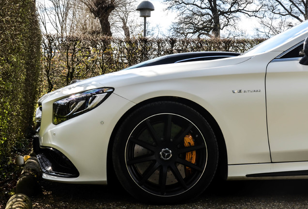 Mercedes-Benz S 63 AMG Coupé C217