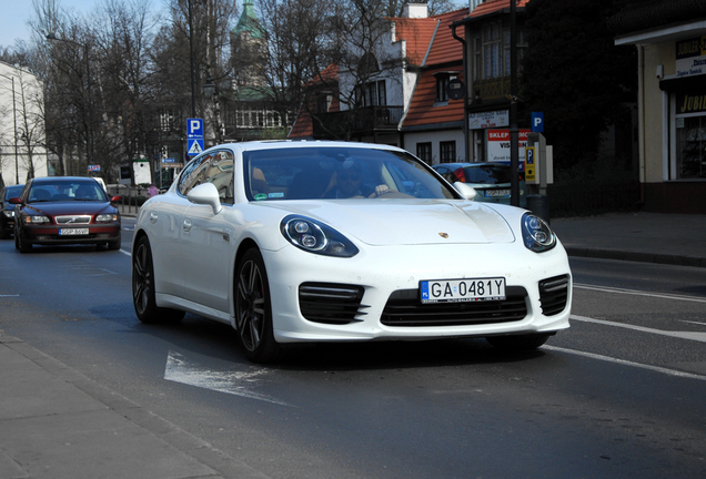 Porsche 970 Panamera GTS MkII