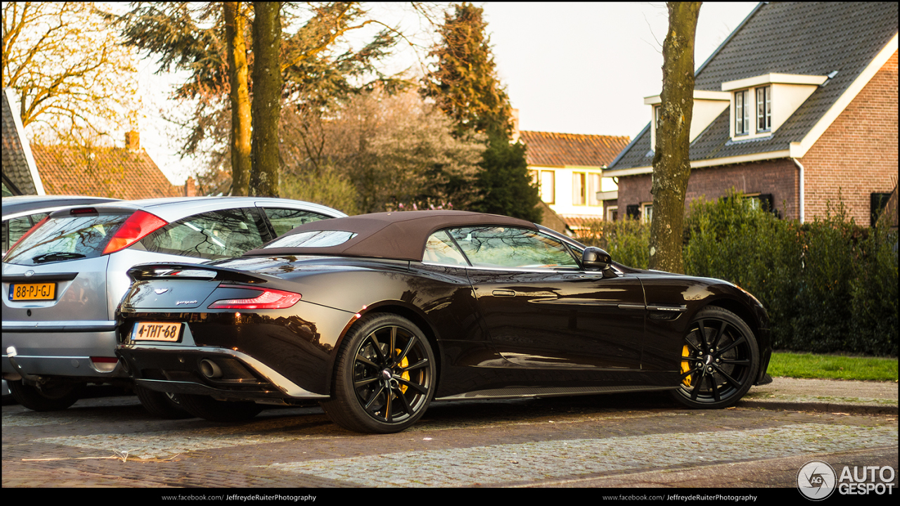 Aston Martin Vanquish Volante