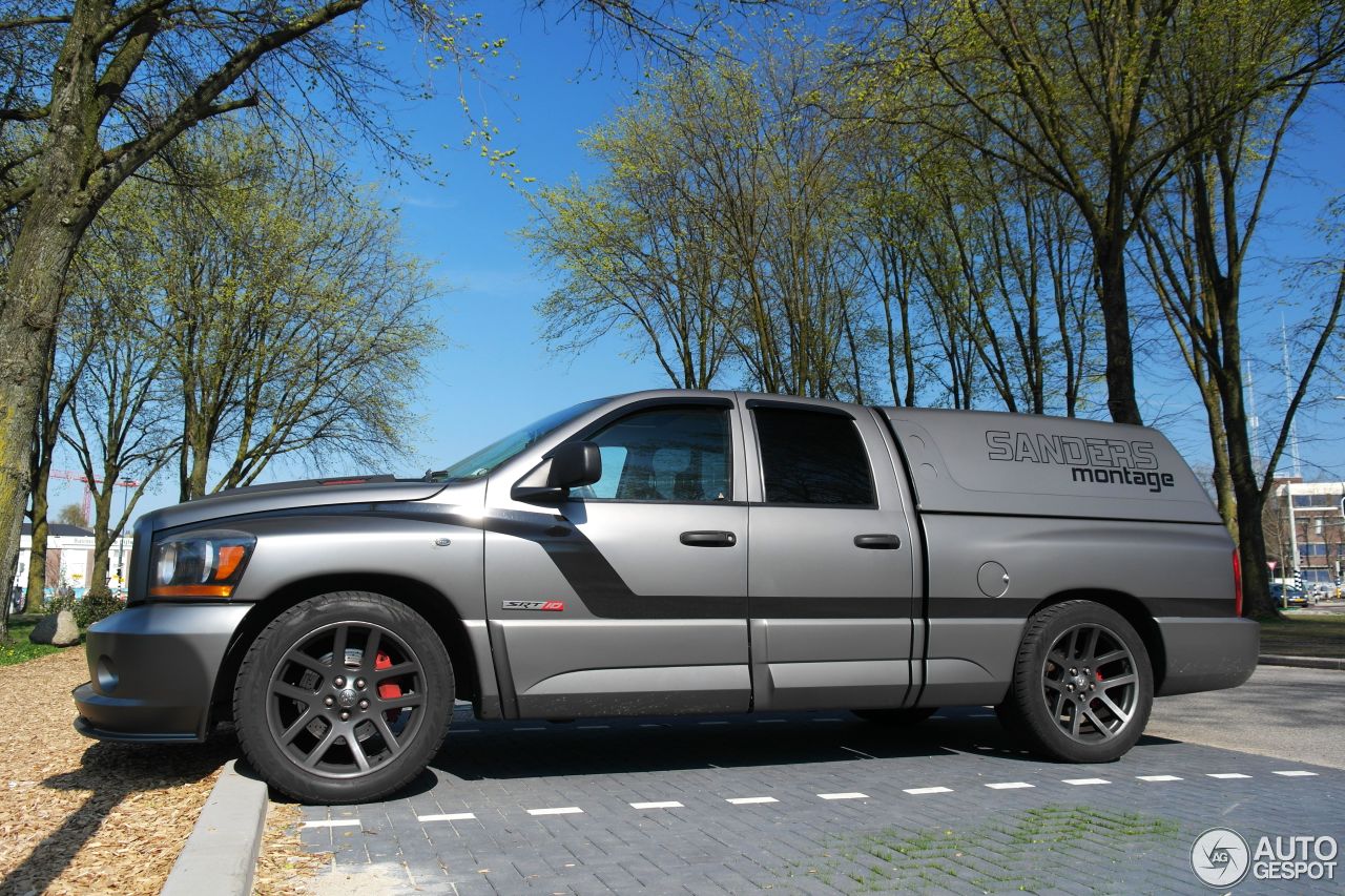 Dodge RAM SRT-10 Quad-Cab Night Runner