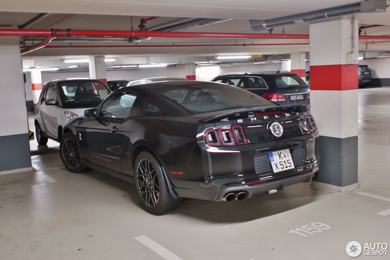 Ford Mustang Shelby GT500 2013