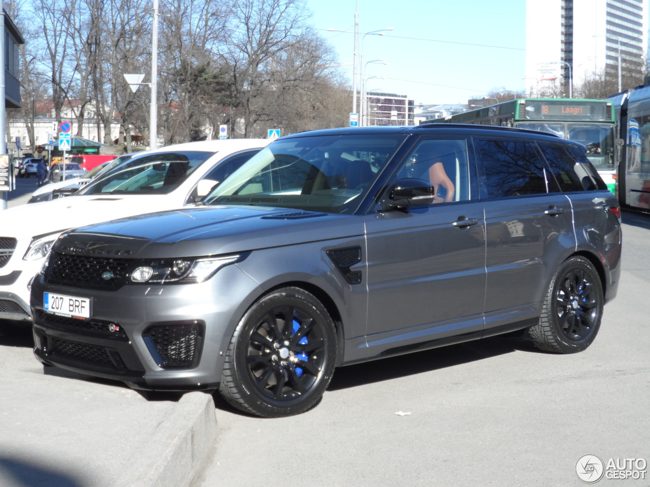 Land Rover Range Rover Sport SVR