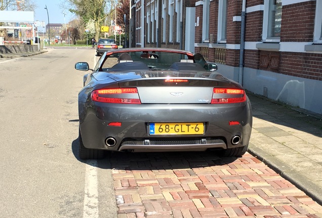 Aston Martin V8 Vantage Roadster