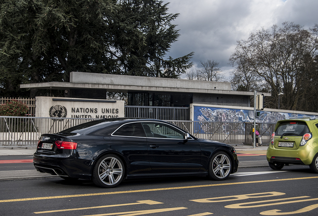 Audi RS5 B8 2012