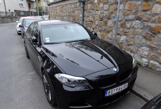 BMW M5 F10 2011