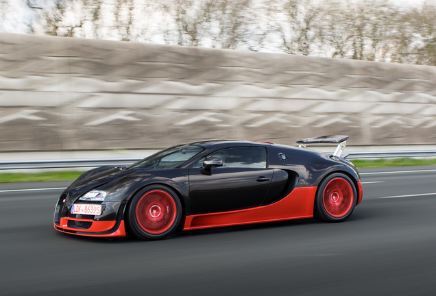 Bugatti Veyron 16.4 Super Sport