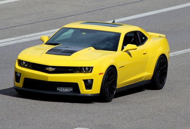 Chevrolet Camaro ZL1 2014