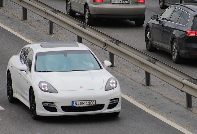 Porsche 970 Panamera Turbo MkI