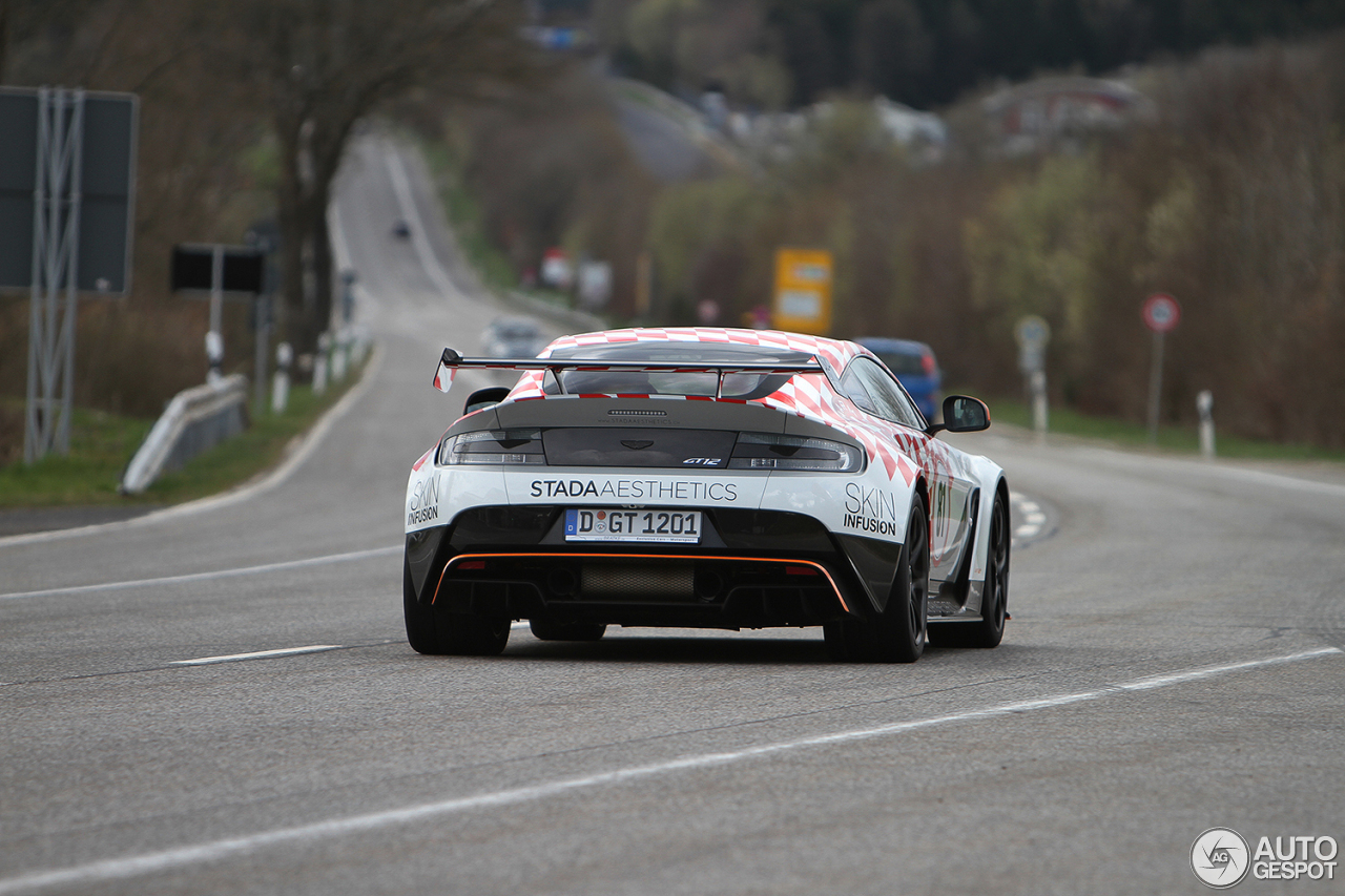 Aston Martin Vantage GT12