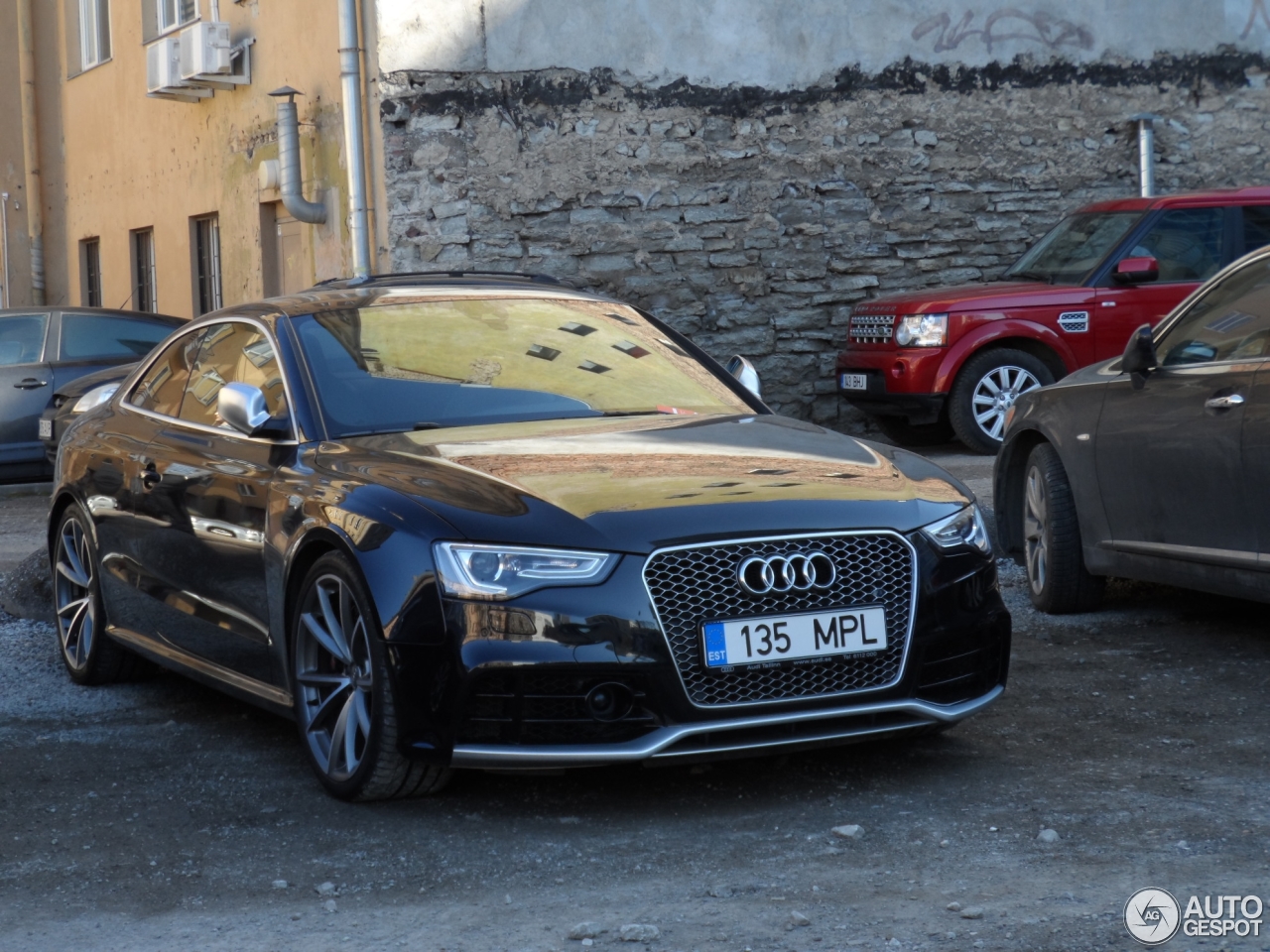 Audi RS5 B8 2012